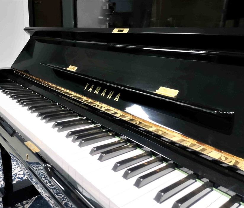 Yamaha 52" U3 Upright Piano | Polished Ebony | SN: H2006941
