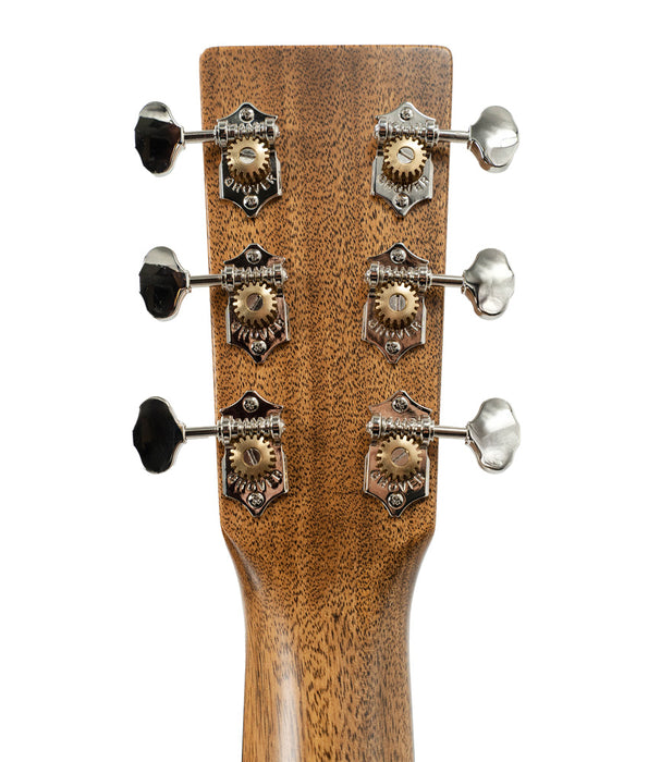 Martin Custom Shop "Walnut Hill" 000 Spruce/Walnut Acoustic Guitar | New