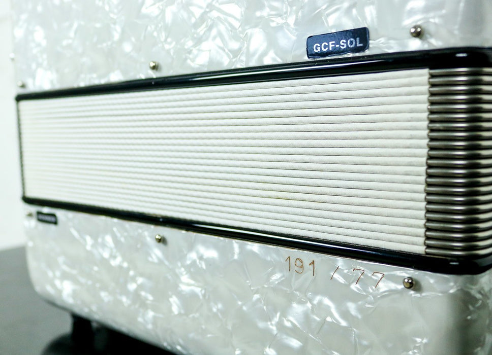 Hohner Anacleto Rey Del Norte III L Accordion White (GCF)