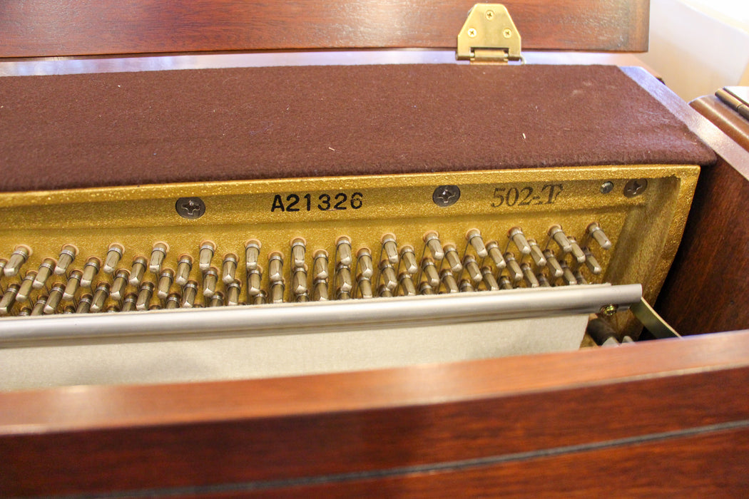 Kawai 502T Console Oak Upright Console Piano