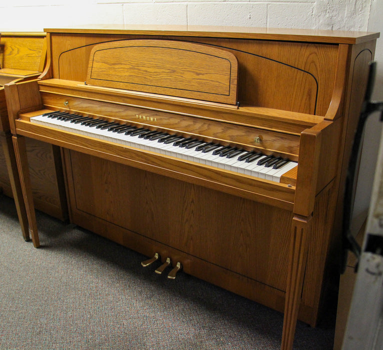 Yamaha 450TAO Oak Console Piano