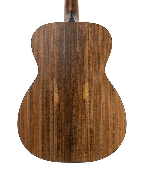 Pre-Owned Eastman E3OME Acoustic-Electric Guitar - Natural | Used