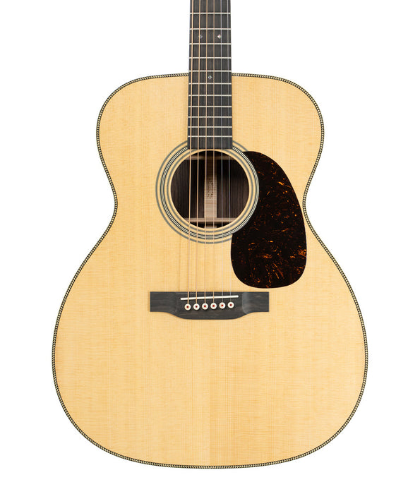 Martin Standard Series M-28 Grand Auditorium Spruce/Rosewood Acoustic Guitar - Natural | New