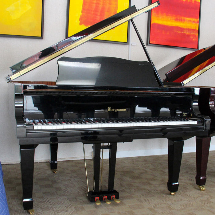 Bergmann TG150 4'11"Baby Grand Piano | Polished Ebony