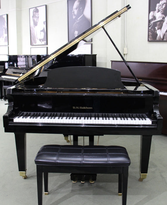 D.H. Baldwin C172 Baby Grand Piano | 5'7"