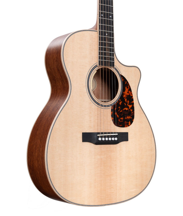 Pre-Owned Larrivee OMV-40 Acoustic-Electric Guitar | Used