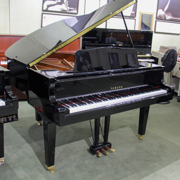 Yamaha GB1K 5' Classic Collection Grand Piano - Polished Ebony - 2004 | Used