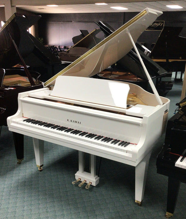 Kawai GL-30 Grand Piano | Snow White Polish | 5'5" | Used