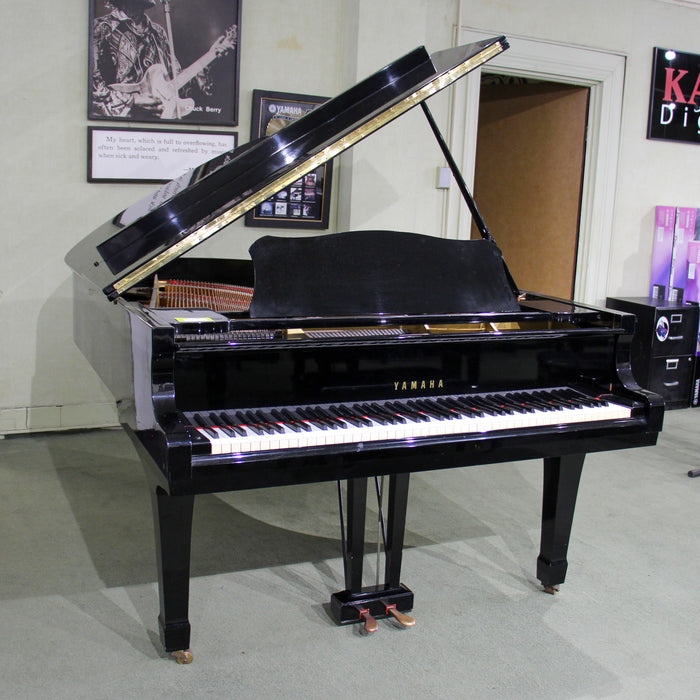 Yamaha G5 6'6" Polished Ebony Grand Piano