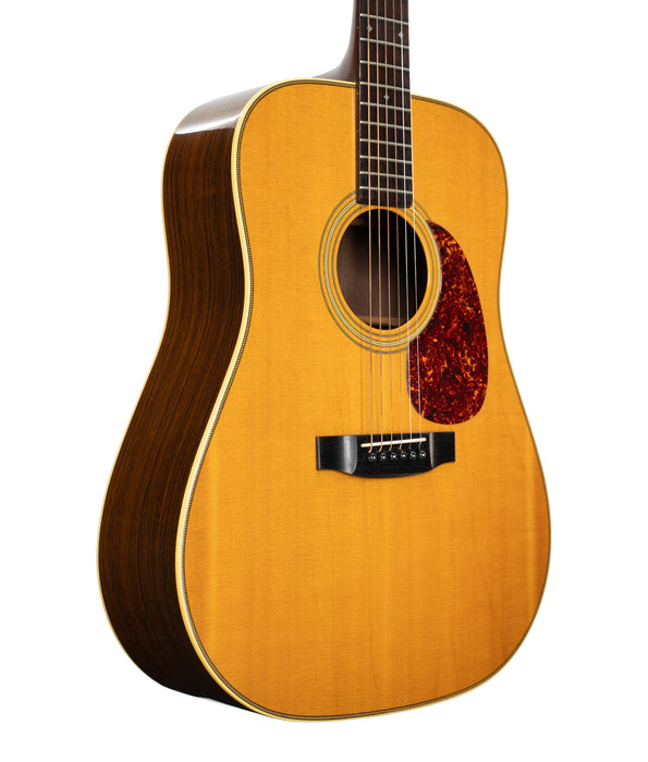 Pre-Owned Martin Shenandoah HD28 Acoustic Electric with Passive pickup and Hardshell Case