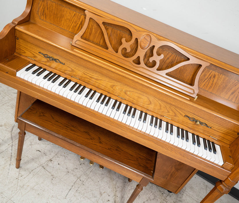 Kawai 606 Console Upright Piano (2001) | Satin Oak | Serial No. A101983 | Used