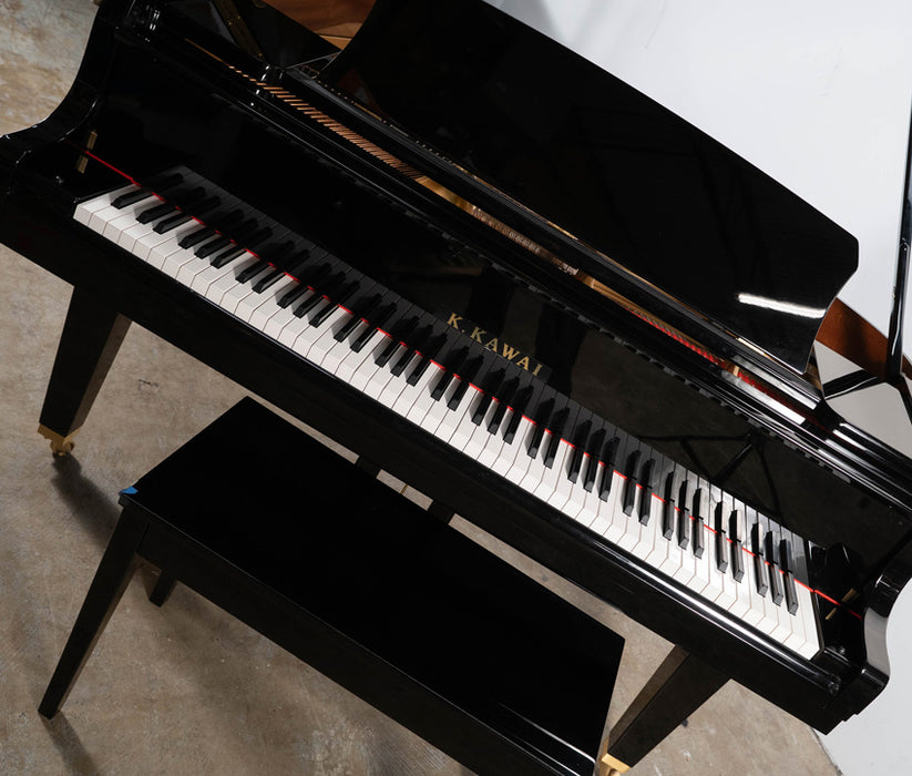 Kawai GL-10 Grand Piano (2023) | Polished Ebony | 5'0" | Serial No. F200465 | Used